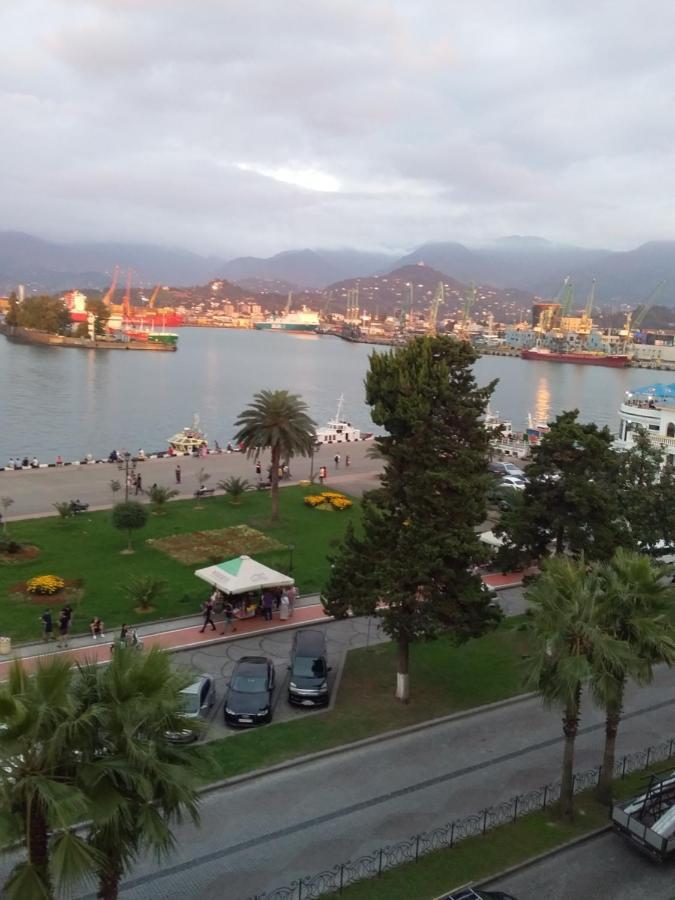 Apartment Melashvili 4 Batumi Eksteriør billede